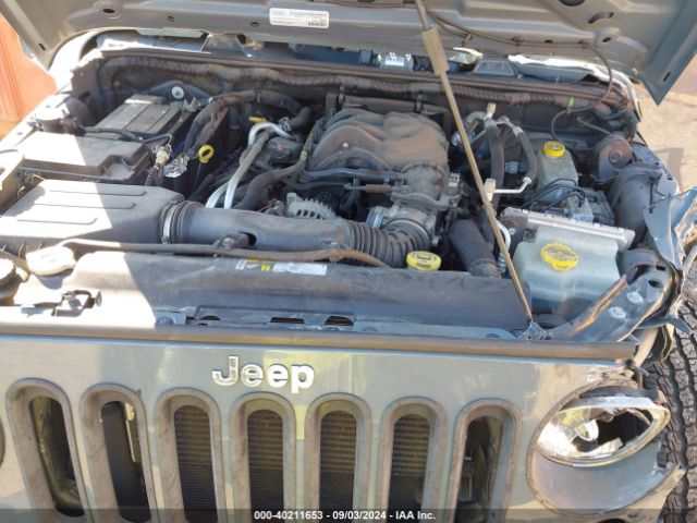1C4BJWDG8FL712490 Jeep Wrangler Unlimited Sport