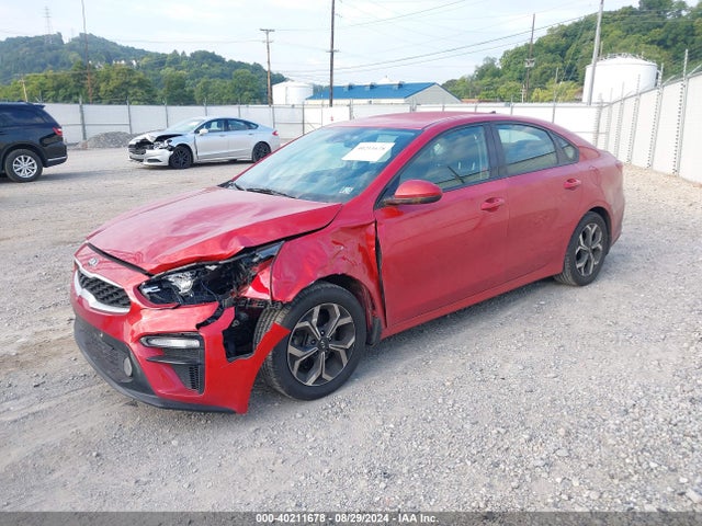 KIA Forte Lxs 2019 3KPF24AD6KE037366 Image 2