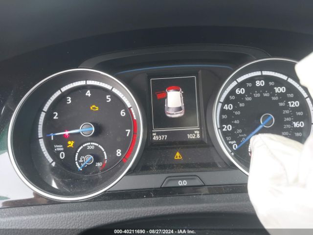 WVWUF7AU8GW189496 Volkswagen Golf R 4-door