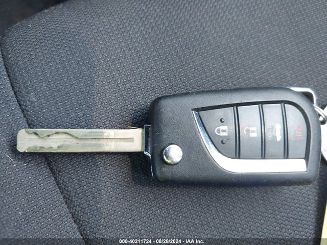 Toyota COROLLA LE 2020 JTDEPRAE4LJ068672 Image 11
