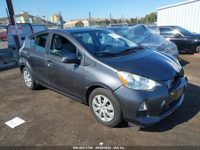 Продаж на аукціоні авто 2013 Toyota Prius C One, vin: JTDKDTB36D1556092, номер лоту: 40211754