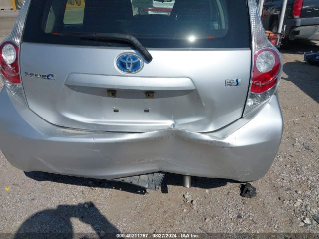 JTDKDTB30E1563198 Toyota Prius C Two