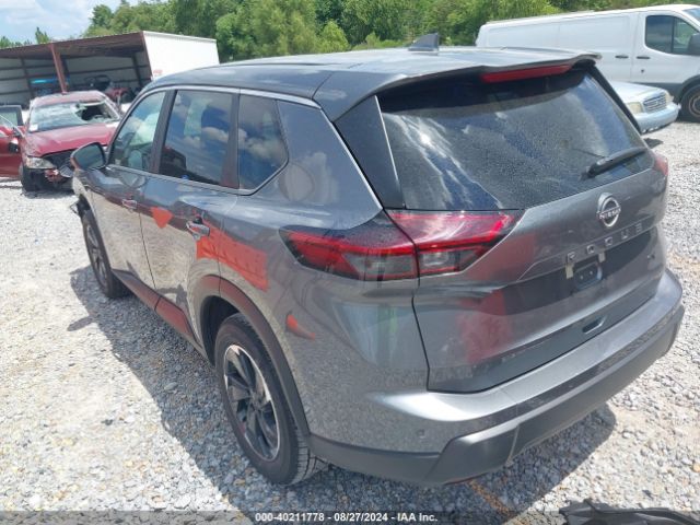 5N1BT3BA0RC702169 Nissan Rogue Sv Fwd