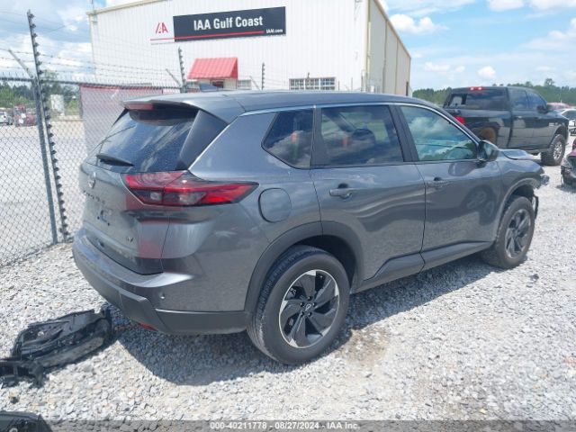 5N1BT3BA0RC702169 Nissan Rogue Sv Fwd
