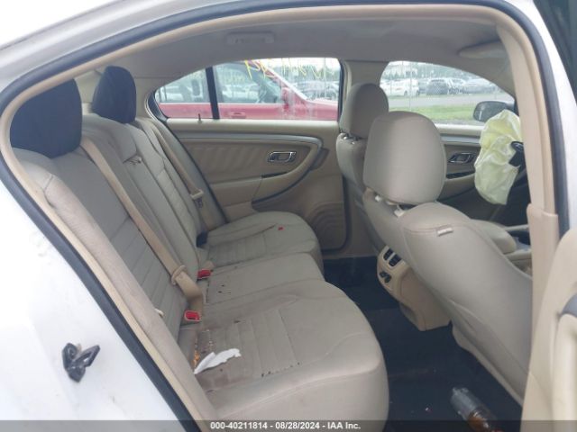 1FAHP2D83JG142142 Ford TAURUS SE
