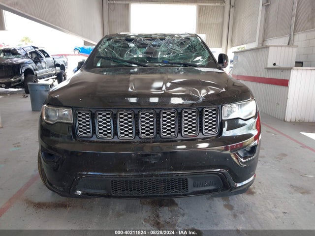 1C4RJEAG0JC512709 Jeep Grand Cherokee Altitude 4x2