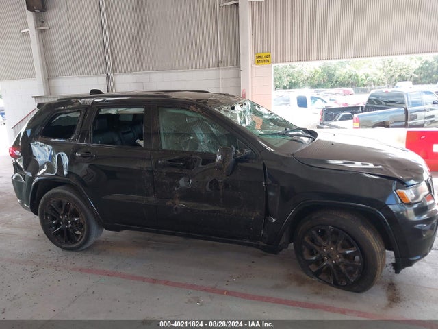 1C4RJEAG0JC512709 Jeep Grand Cherokee Altitude 4x2