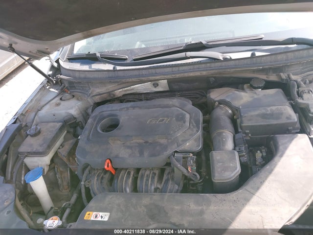 Hyundai SONATA SE 2015 5NPE24AF3FH122499 Image 10