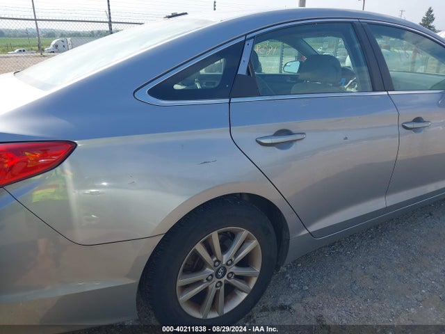 Hyundai SONATA SE 2015 5NPE24AF3FH122499 Image 6