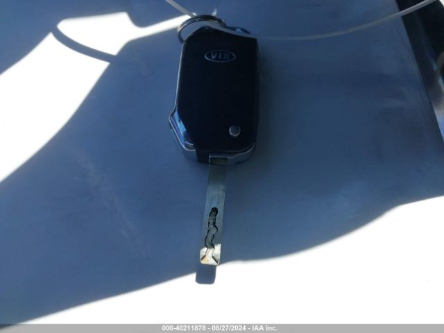 5XXG24J21MG022819 KIA K5 LX