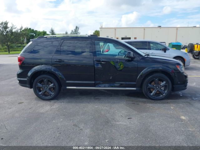 3C4PDCGG6KT859574 Dodge Journey Crossroad