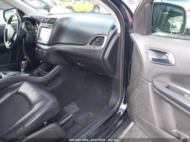 3C4PDCGG6KT859574 Dodge Journey Crossroad