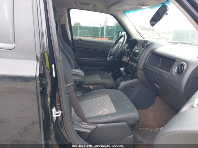 1C4NJPFBXED765298 Jeep Patriot Latitude