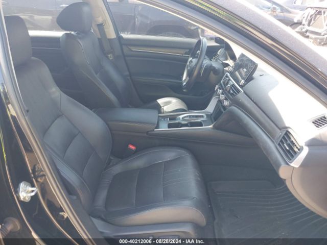 1HGCV2F91JA029763 Honda Accord Touring 2.0t