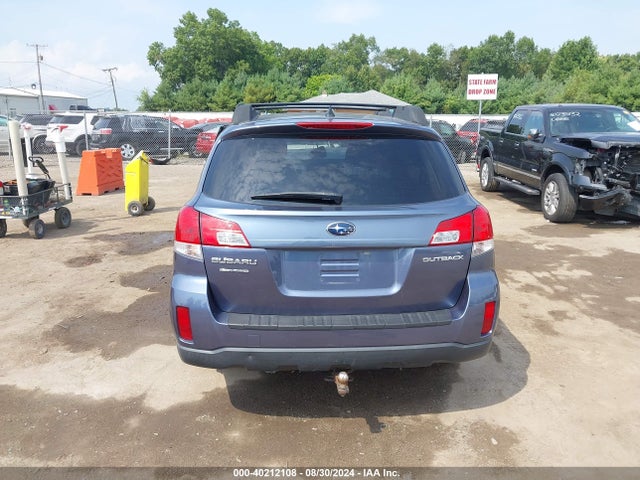 Subaru Outback 2.5i Premium 2014 4S4BRCCC6E3281096 Image 17