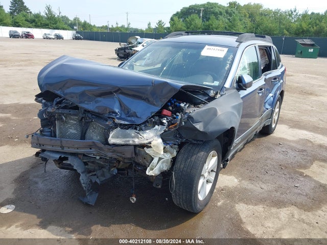 Subaru Outback 2.5i Premium 2014 4S4BRCCC6E3281096 Image 2