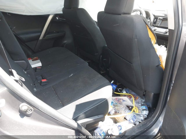 Toyota Rav4 Xle 2016 JTMWFREV0GJ095598 Image 8