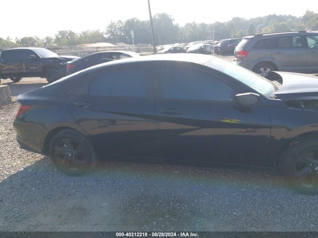KMHLM4AG4PU573342 Hyundai ELANTRA SEL