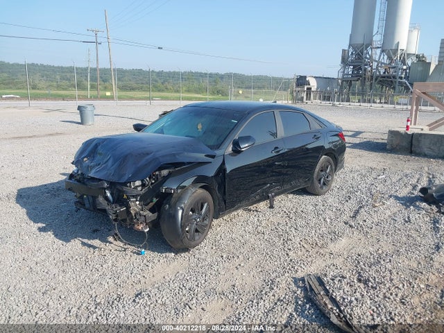 KMHLM4AG4PU573342 Hyundai ELANTRA SEL