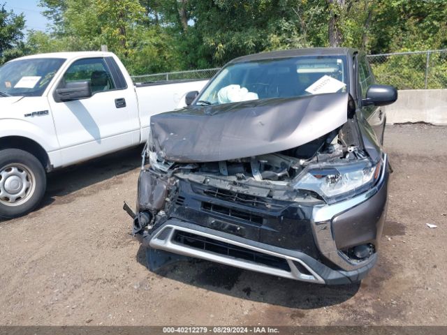 JA4AD2A31KZ052341 Mitsubishi Outlander Es