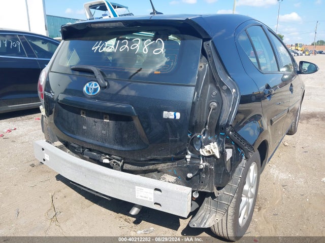 Toyota Prius C Four 2014 JTDKDTB3XE1573981 Image 6