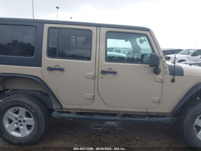 1C4BJWDG6GL290625 Jeep Wrangler Unlimited Sport