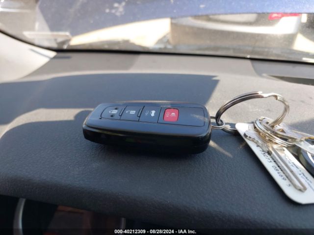 4T1F31AKXNU571658 Toyota Camry Xle Hybrid