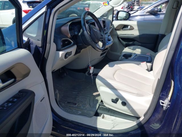 2C4RC1EG9JR171167 Chrysler Pacifica Touring L Plus