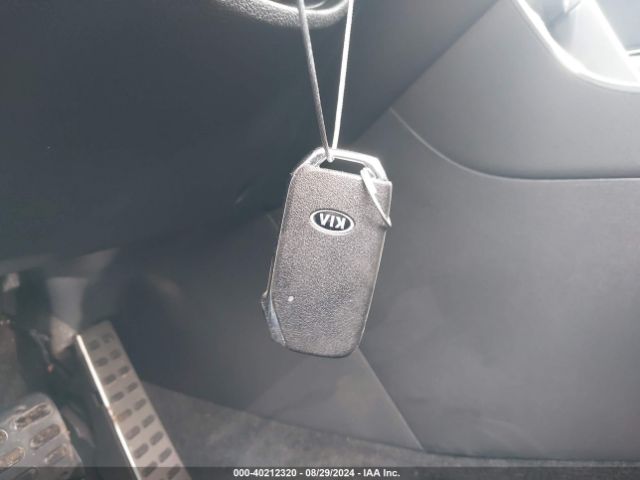 KNDP63AC4M7874212 KIA SPORTAGE S