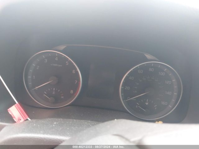 5NPD84LF3HH038421 Hyundai ELANTRA SE