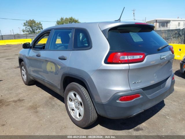 1C4PJMAB7EW286825 Jeep Cherokee Sport