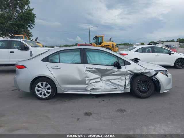 Toyota COROLLA LE 2024 5YFB4MDE4RP175381 Image 13