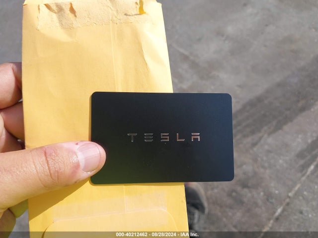 2024 TESLA MODEL Y 7SAYGDED5RF154108 Photo 10