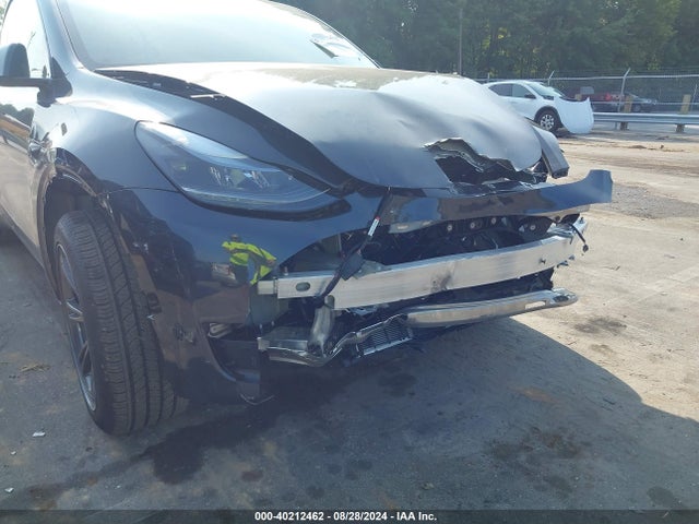 2024 TESLA MODEL Y 7SAYGDED5RF154108 Photo 5