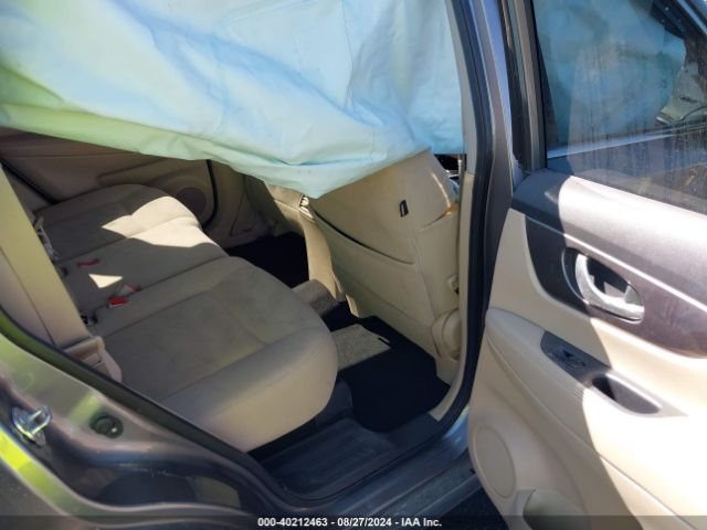 KNMAT2MV5GP643135 Nissan ROGUE SV
