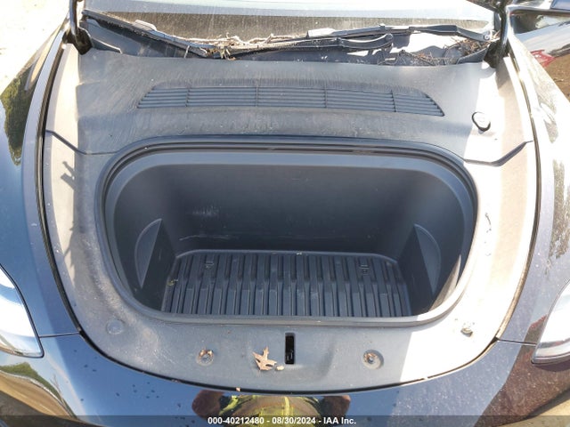 2022 TESLA MODEL Y 7SAYGDEE3NF316093 Photo 9