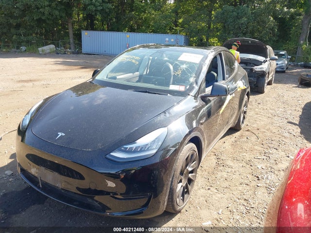 2022 TESLA MODEL Y 7SAYGDEE3NF316093 Photo 1