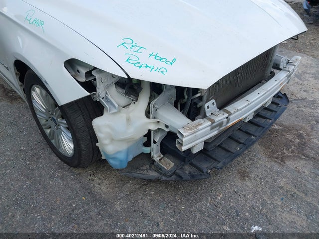 Ford Fusion Hybrid Se 2014 3FA6P0LU4ER195098 Image 12