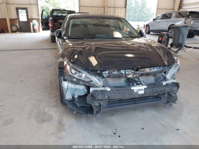 1N4BL4DV3NN332060 Nissan Altima Sv Fwd