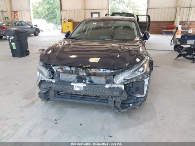 1N4BL4DV3NN332060 Nissan Altima Sv Fwd
