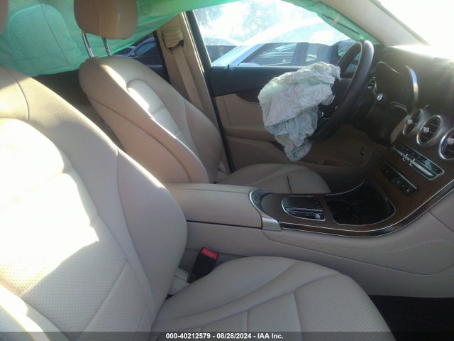 W1N0G8DB8LF770267 Mercedes-Benz GLC 300