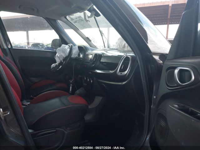 2016 FIAT 500L ZFBCFAAH7GZ038209 Photo 4