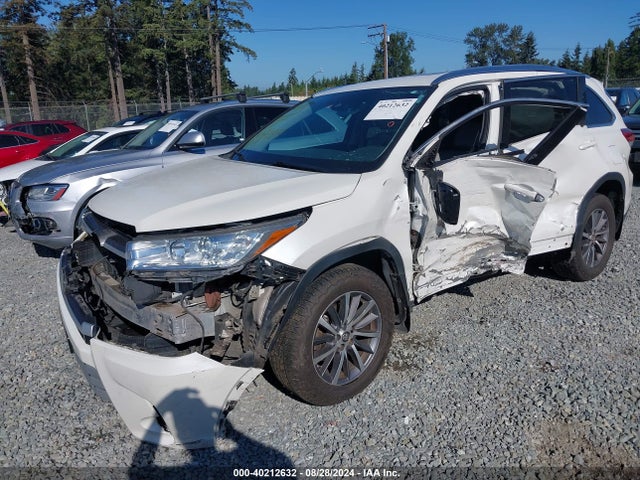 Toyota Highlander Xle 2018 5TDJZRFH4JS804439 Image 6