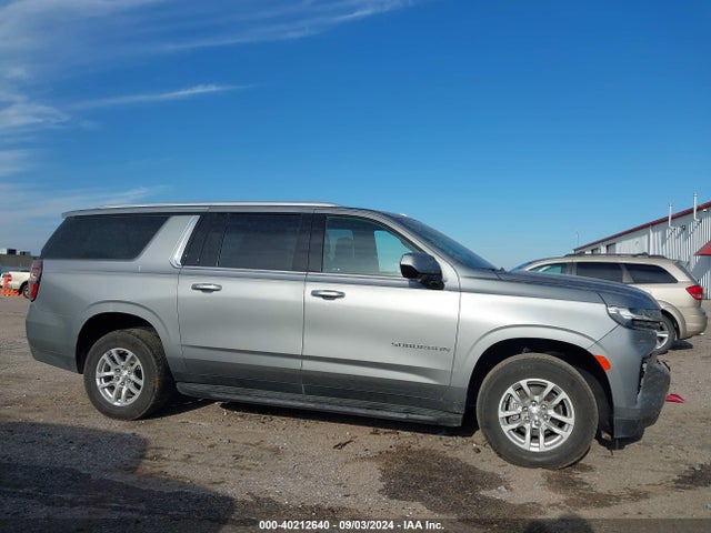 Chevrolet Suburban 4wd Lt 2023 1GNSKCKDXPR413688 Image 13