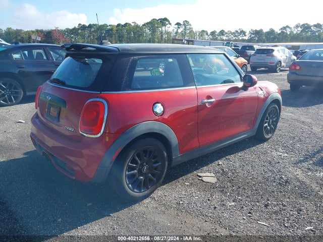 2015 MINI HARDTOP WMWXP7C55F2A61108 Photo 3