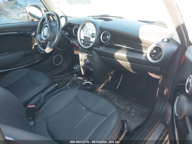 2012 MINI COOPER WMWSU3C50CT257150 Photo 4