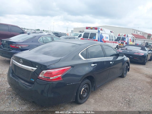 Nissan Altima 2.5 S 2014 1N4AL3AP0EN214141 Image 4
