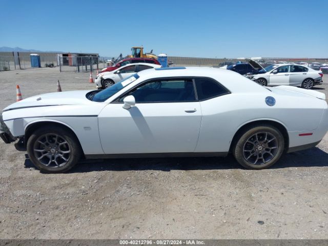 2C3CDZGG9JH252839 Dodge Challenger Gt