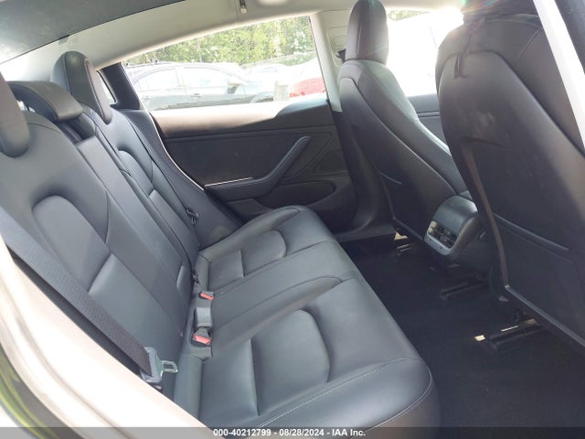 2019 TESLA MODEL 3 5YJ3E1EA8KF307250 Photo 7
