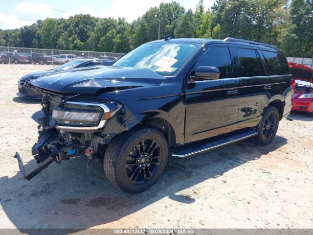 1FMJU1HT2NEA13951 Ford Expedition Xlt